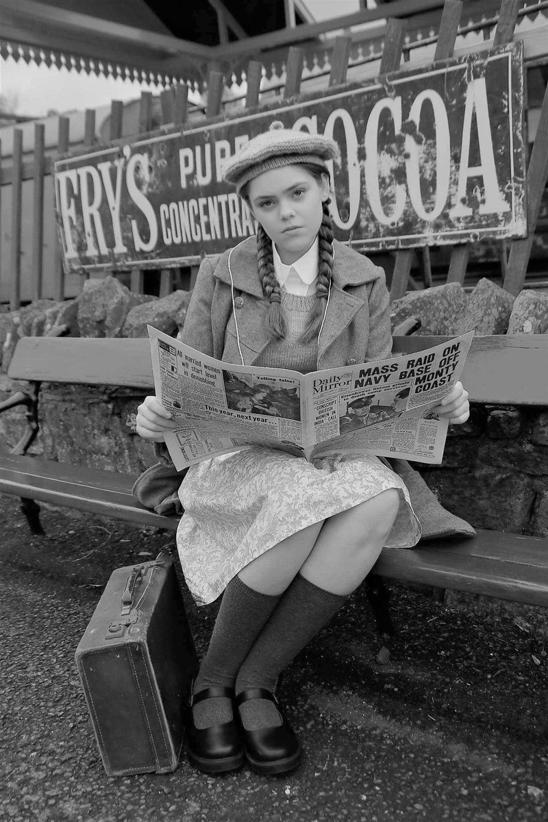 TW_Bristol's tweet photo. Child evacuee shoot location @AVRbitton #bristolmodels #models #ww2 #blackandwhite #photography https://t.co/yW8obBB4sK