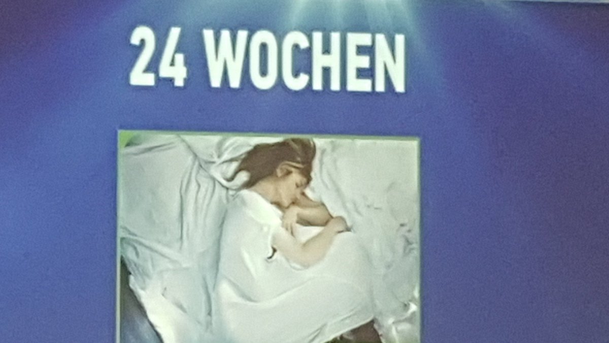 StefanSchenck's tweet photo. Heute bei einer Podiumsdiskussion zu #Pränataldiagnostik in der #WochefürdasLeben, nachdem das Publikum zuvor den Film #24Wochen gesehen hat: u.a. mit @stanasche für die @LebenshilfeBV, Beratungsstelle Lydia, einem Geburtsmediziner. Intensive Diskussionen. https://t.co/Z4QhLriWWJ