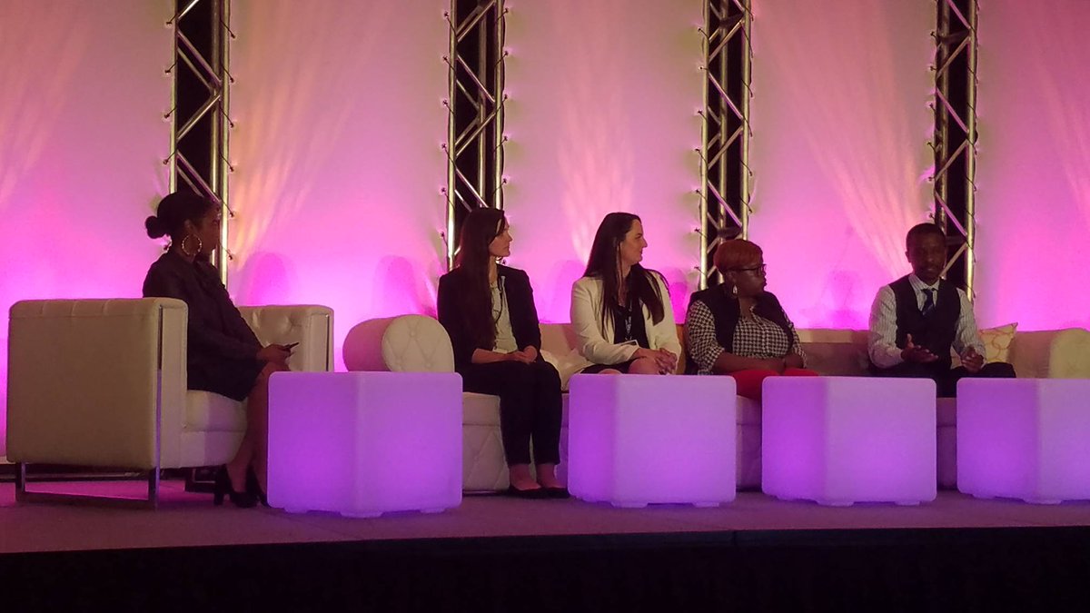 The doctor will see you now! It's #EIQgathering Email Therapy with the <a href="/WomenOfEmail/">Women of Email</a> panel! #wemail