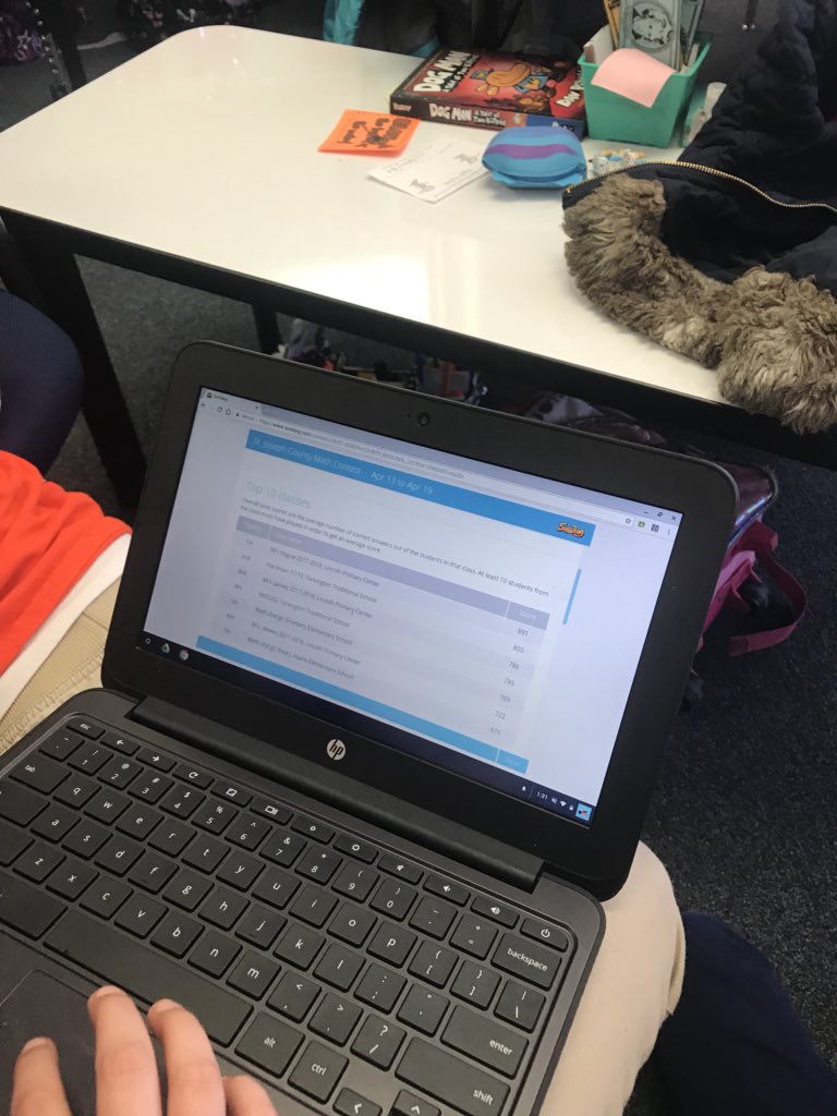 MrHardmansclass's tweet photo. Very first google hangout #mysteryskype with @hums134 @RyanMitchell12 @SouthBendCSC #tarkingtonts @sumdog https://t.co/CvHFQMyYD4