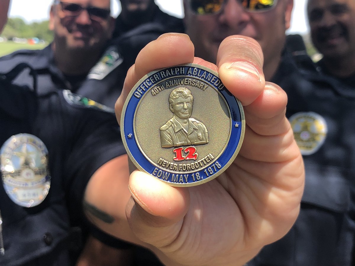 Austin_Police's tweet photo. This year’s 12th American Heroes Air Show challenge coin is dedicated to Officer Ralph Ablanedo, his family & friends. He was killed in the line of duty 40 years ago this year. EOW: 05/18/1978 #NeverForgotten #NeverForget #APDStrong #TXHeores #3259 https://t.co/FpGZzbFARb