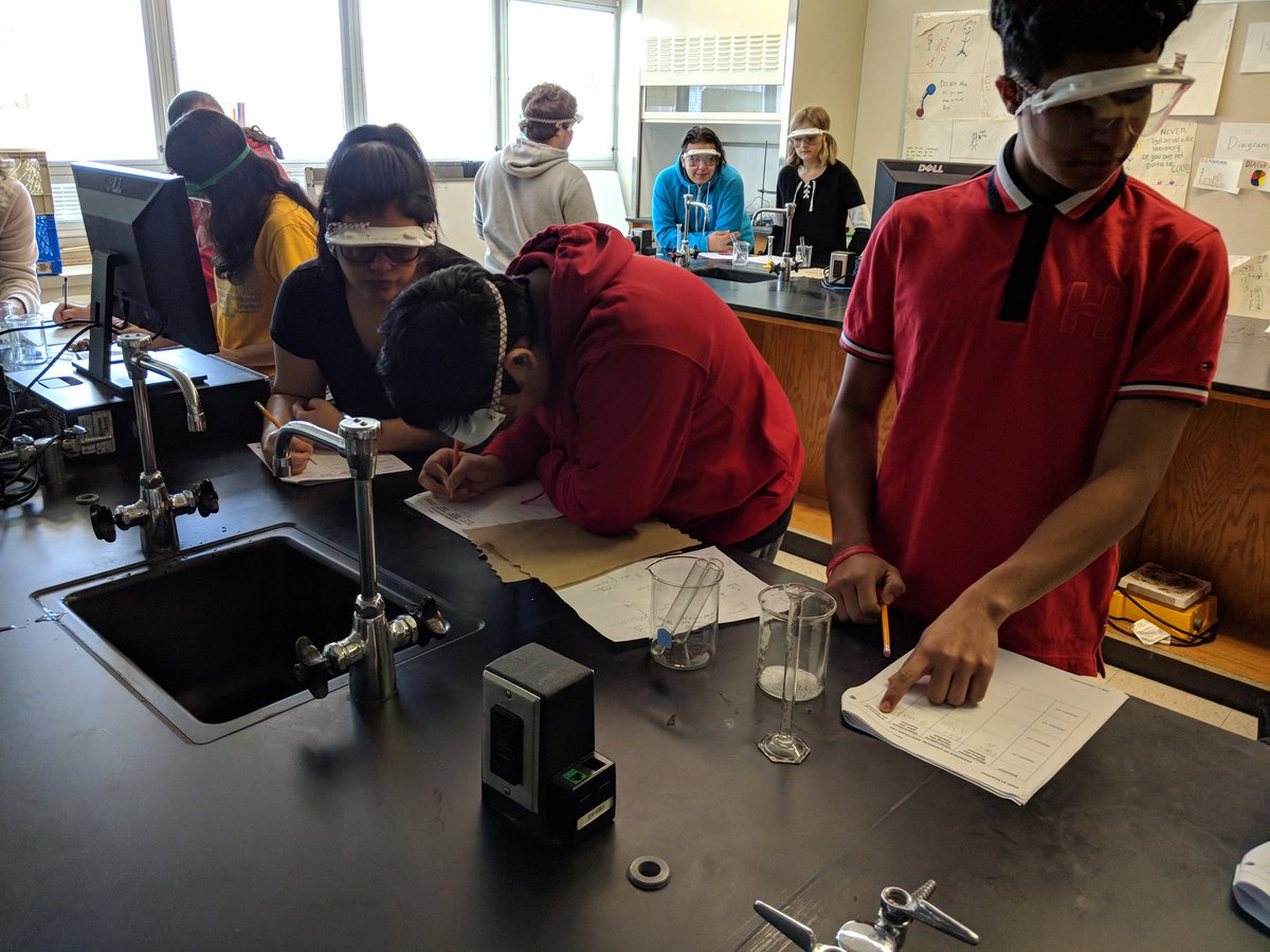 ajroub's tweet photo. Identifying evidence of chemical reactions in #funistry @Maine_West #mainewest #207Now https://t.co/2VVS3L5ylm