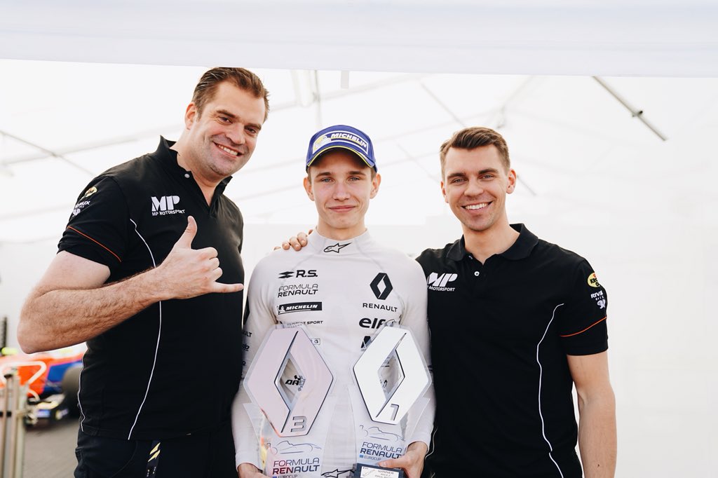 Round 1 for the #FormulaRenault Eurocup drivers last week. Check out some of the shots from the weekend

<a href="/MaxDefourny/">Max Defourny</a> 
Alex Peroni
@Clundgaard5 

#trakntalk