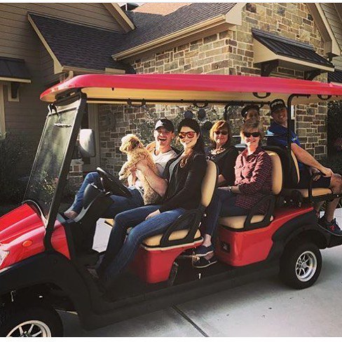 Bintelli's tweet photo. What's your favorite way to get the family around town?

Find this 6pr Electric Golf Cart at a dealer near you: https://t.co/v9YDPQ5801
.
.
#6pr #6PersonGolfCart #GolfCart #Electric #EV #Bintelli #GetToKnowYourCustomersDay https://t.co/isyX6OFC3U