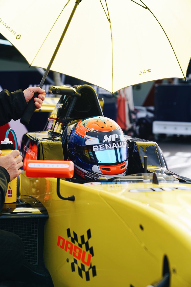 trakntalk's tweet photo. Round 1 for the #FormulaRenault Eurocup drivers last week. Check out some of the shots from the weekend

Alex Peroni
@Clundgaard5 
@thomasmaxwellr1 
Charles Milesi

#trakntalk https://t.co/FbZHahvkf9