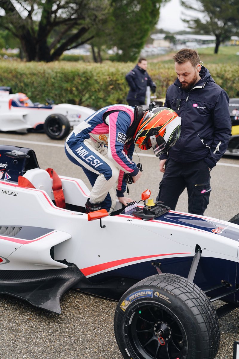 Round 1 for the #FormulaRenault Eurocup drivers last week. Check out some of the shots from the weekend

Alex Peroni
@Clundgaard5 
<a href="/thomasmaxwellr1/">ThomasMaxwellRacing</a> 
Charles Milesi

#trakntalk