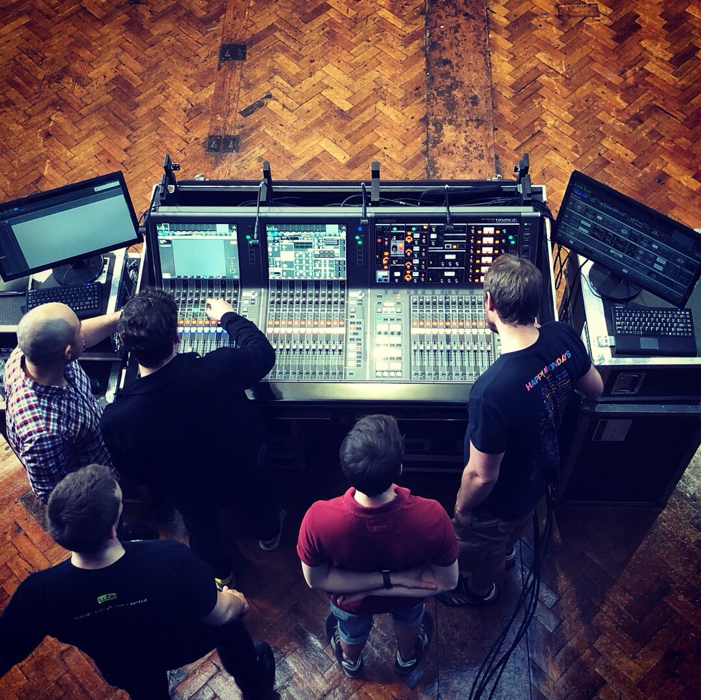 tubeUK's tweet photo. Today we co-hosted a Yamaha RIVAGE Range Workshop at Albert Hall. Together with members of Yamaha’s team, we invited local engineers to put the PM7 &amp; PM10 through their paces

Get in touch to try the PM7  for yourself!

@YamahaCommAudio #mixingconsole #soundengineer #proaudio https://t.co/FZA3WgroCm