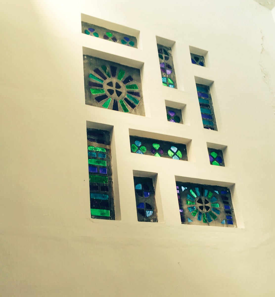 ramonvicentedia's tweet photo. #JuevesDeArquitectura desde los poblados de colonización de Badajoz visitados en #xdocomomoib https://t.co/Zrd9ly8yp3