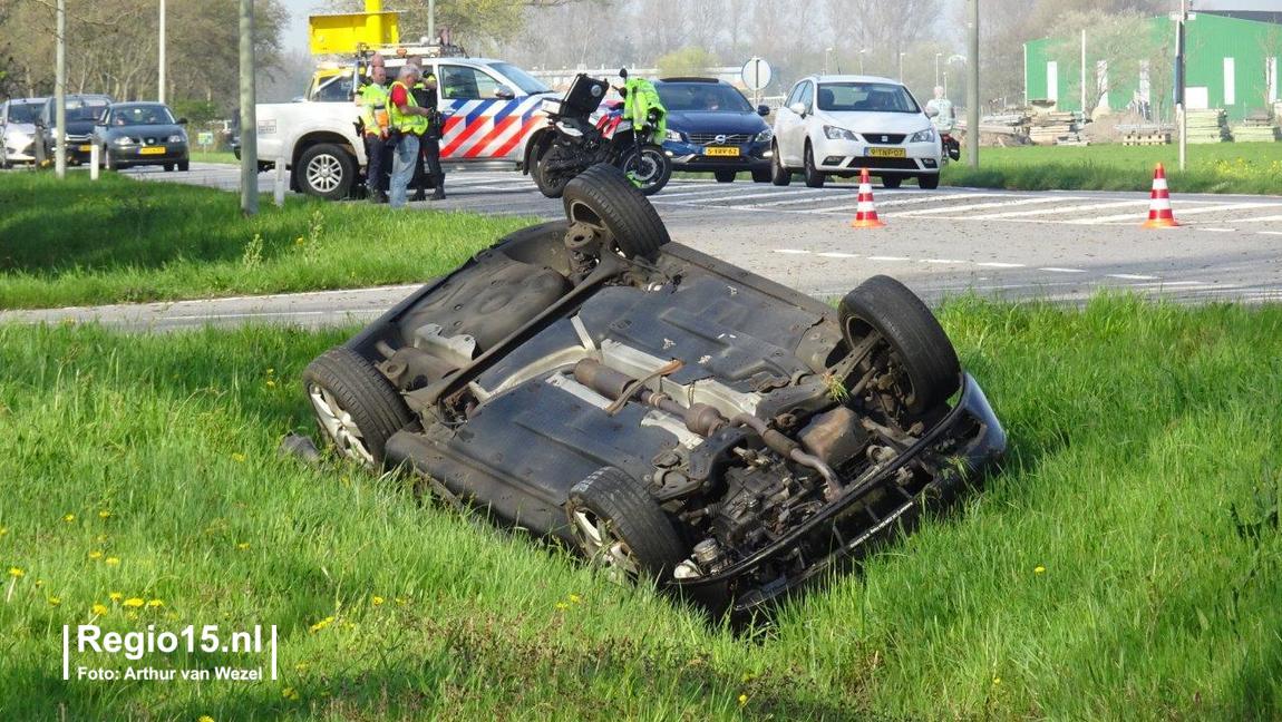 regio15's tweet photo. ONLINE: auto in de greppel na omslaan scootmobiel #Katwijkseweg #N441 #Wassenaar https://t.co/NxwsDJ1eGi https://t.co/5L7XljU8nc