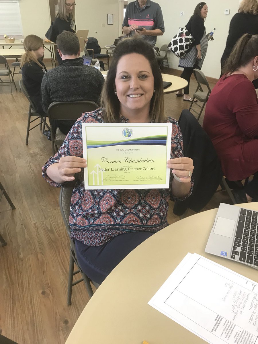 DeAnneDanley's tweet photo. @MrsCLain @DobsonTigers finished Better Learning Cohort today! @SCSLearning #SCSed https://t.co/6iHDVGyz9b