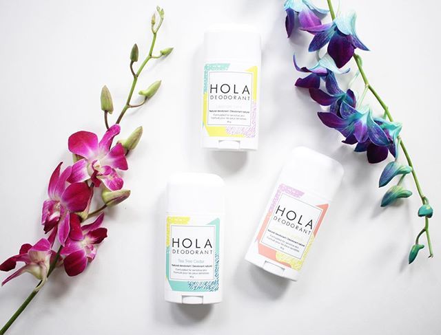 holadeodorant's tweet photo. Made with clean ingredients that keep you smelling fresh all day 🙋‍♀️✨ https://t.co/68DalRGdTb https://t.co/NQlq0hG1Ke