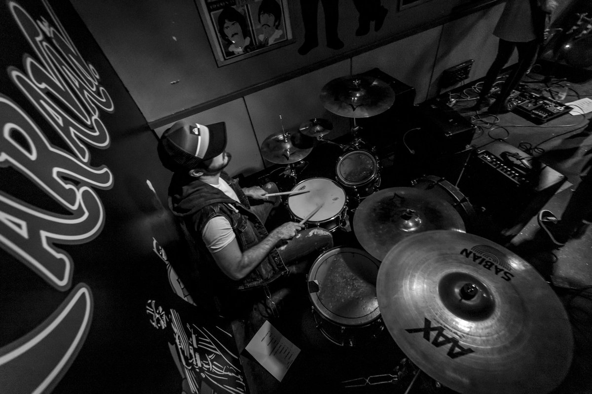 ➡️➡️Siente el ritmo⬅️⬅️
.
.
.
📸@exodusfilmsproductora 
#ARDE #Concierto #Drums #Batería #Música #Nacional #Independiente #Madrid