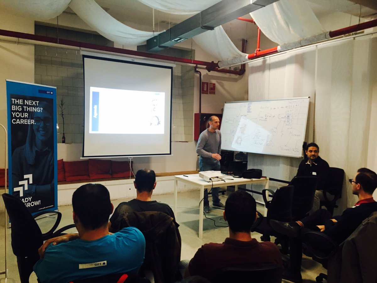 gft_es's tweet image. Nuestro compañero Ivan Fontanals, hablando sobre #Openshift en el meetup @BarcelonaJUG . Y, en un ratito, Jordi Sola (@someth2say), nuestros #gftexperts