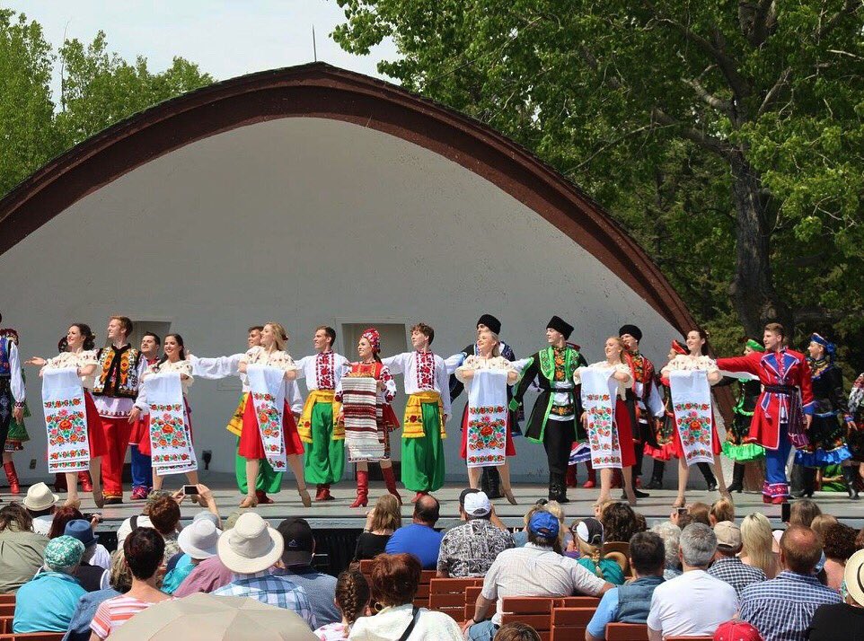viter_canada's tweet photo. #Throwback to one of our many performances at the Ukrainian Cultural Heritage Village! Come see the Viter dancers perform at the @uchv for the Celebration of Spring event on May 21 - a great way to end your long weekend ☀️🌸
#viter #yeg #uchv #yegevents #celebrationofspring https://t.co/XY89Aov1jj