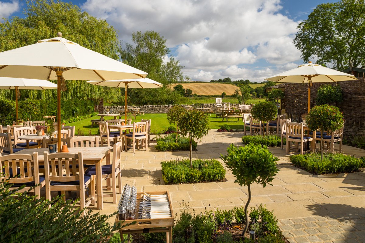 The Cotswolds Gentleman tweet media