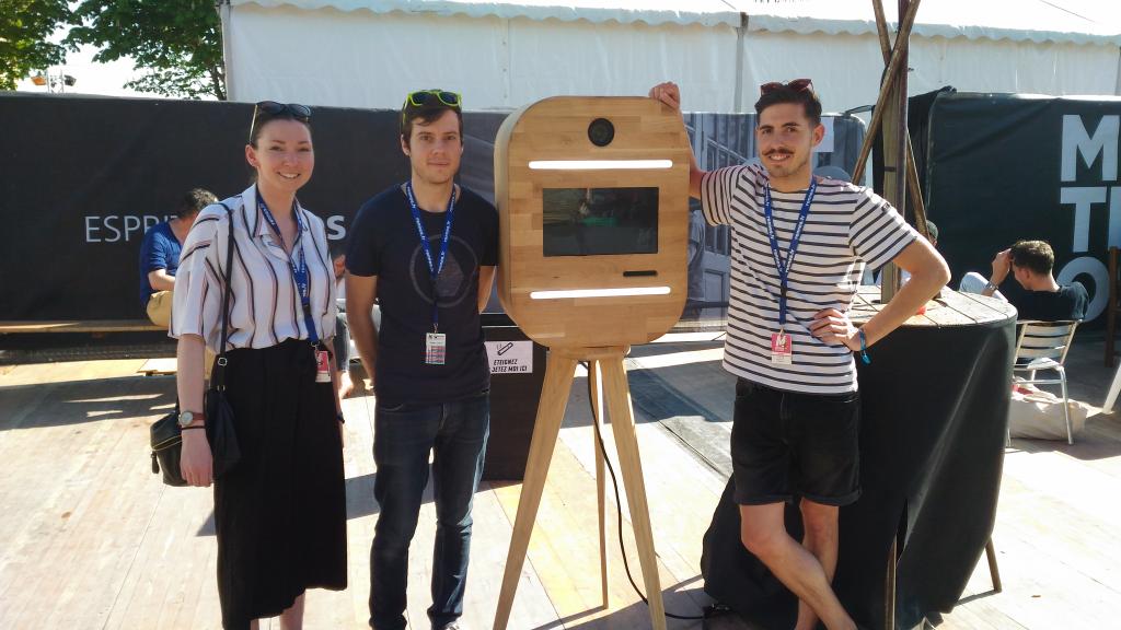 sbolle101's tweet photo. Quel Plaisir de retrouver la @Team_Strate au @festivalmythos l'appareil photo du21e 
S est ici🙆 Quand image, bonheur, temps, poésie se cumulent en strates pour saisir l'importance du #temps. Une incubation de la @LaFTRSM soutenue par @FondManpowerGp  Bravo à toute l'équipe! 👏👍 https://t.co/1iiRiDcGpj