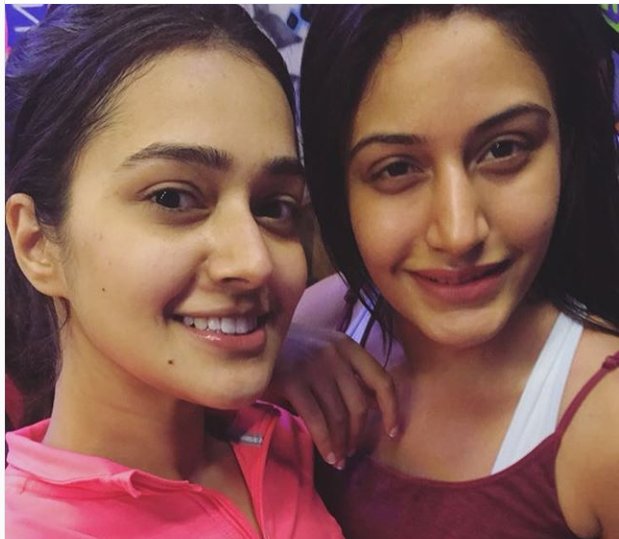 TeamSChandna's tweet image. Guess what!!
 #SurbhiChandna 🦋is inspiring #VaniSood
~Via Vani's IG
"Trying to follow Your foot steps ! @SurbhiChandna down to earth happy soul 🤗"
.
#workoutpartners 
 #ishqbaaaz
#feelingmotivated