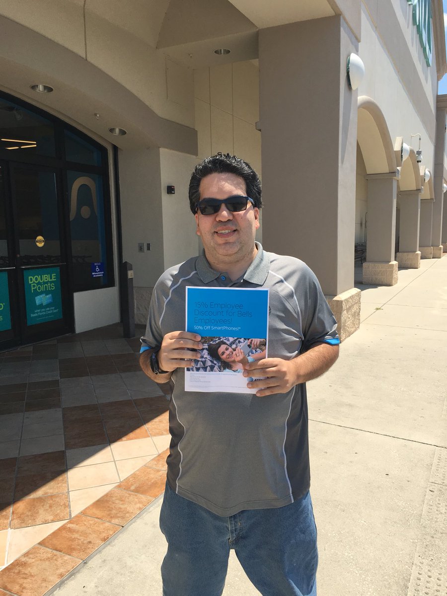 lh6762's tweet photo. Today is a good day for dropping off flyers to local businesses!! https://t.co/cKzdDlSD90