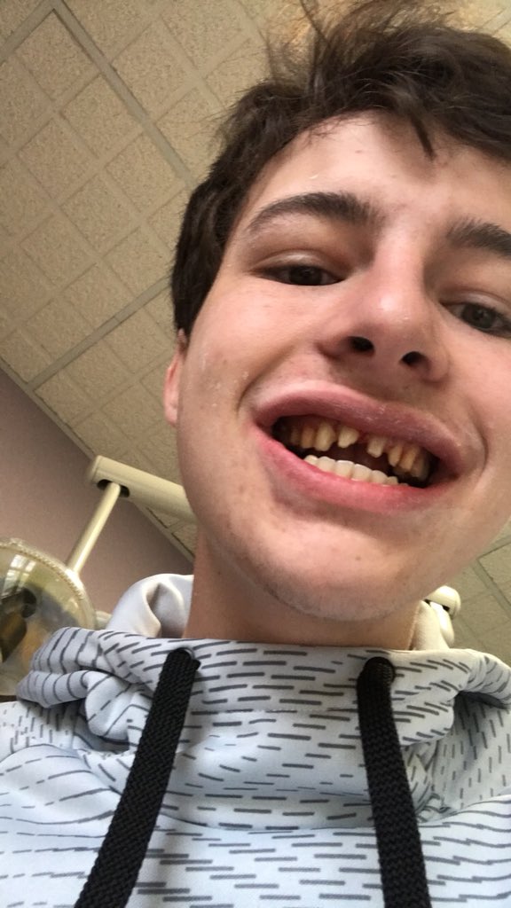 Collin_Harris22's tweet photo. If you don’t love        Then you don’t                 me at my                 deserve me at my https://t.co/pEzOfTRGcb