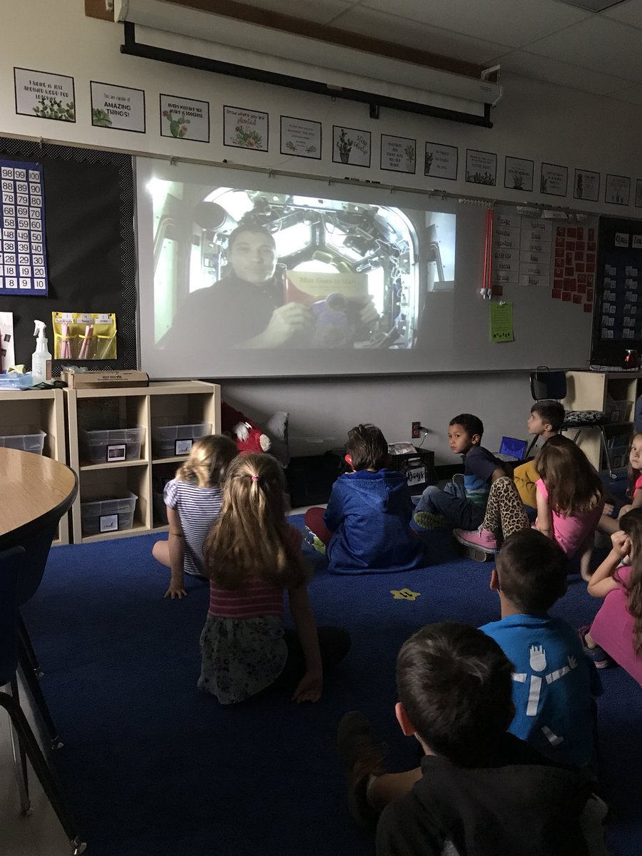 Listed to @AstroIllini read us a book from space today!!! Thanks for the idea @MaureenJamail! 🌎✨