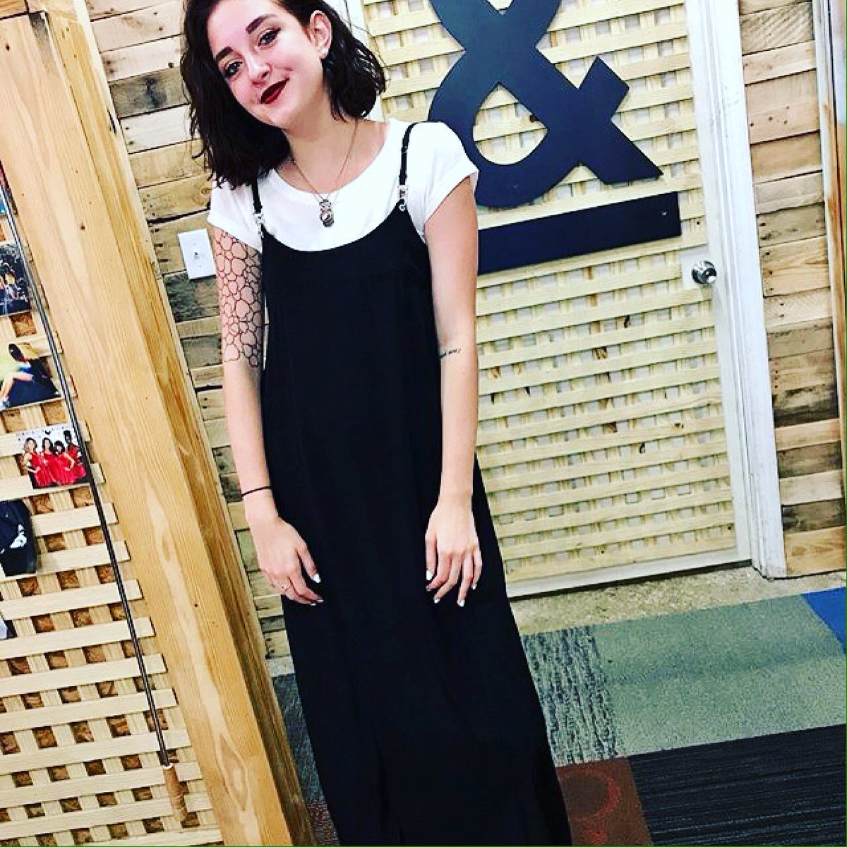 SiennaBellini's tweet photo. #TBT Check out our #Bellinibabe rocking our Black 'Stevie' Maxi Dress🌸 Visit our Little 5 Points or Northlake locations to save up to 70% store wide! #SiennaBellini #Atlanta #Style #Dress https://t.co/serjqaugFf