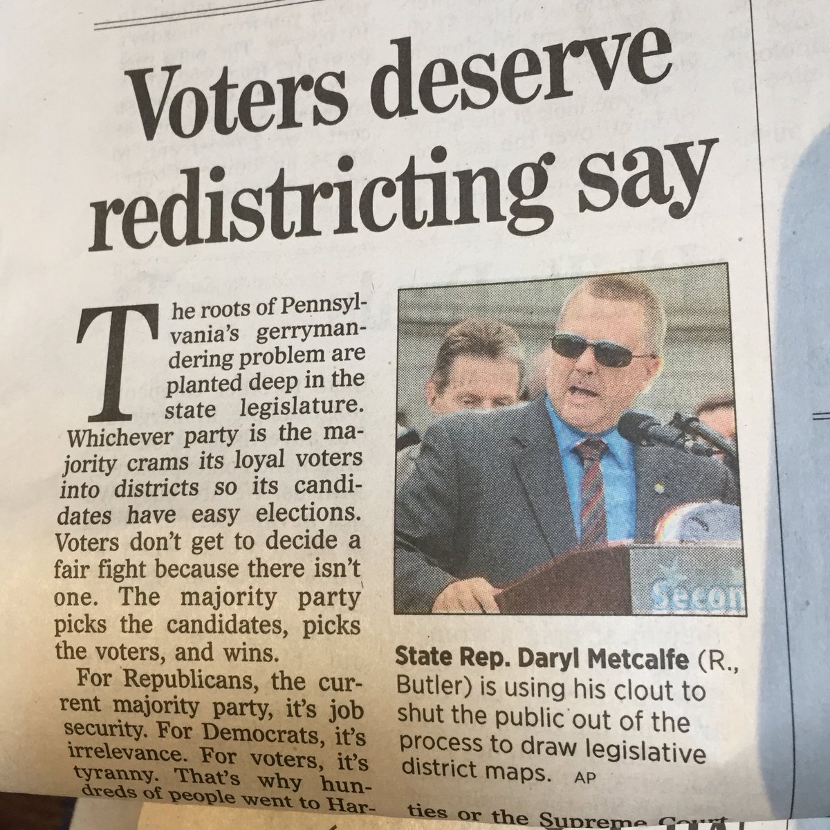 SigneWilk's tweet photo. PA’s Thug Legislature tries to screw up our improved Congressional Districts. Time to speak up. https://t.co/rOvx61rOF6 @burtoncynthia #fairdistrictspa #commoncausepa https://t.co/ORkoFLKI7I