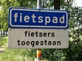 Gel_Gems's tweet photo. joh #verkeersbord https://t.co/PLKxhO77w5