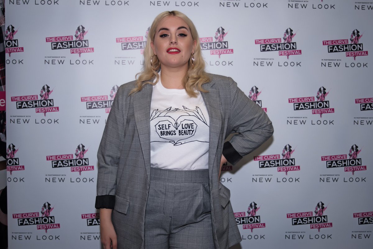 CurveFashionFes's tweet photo. #TBT to the beautiful face of #TCFF17 Felicity Hayward wearing THE @newlook suit from last year and #Selflovebringsbeauty π #curvecrush https://t.co/yXa45SPMh7