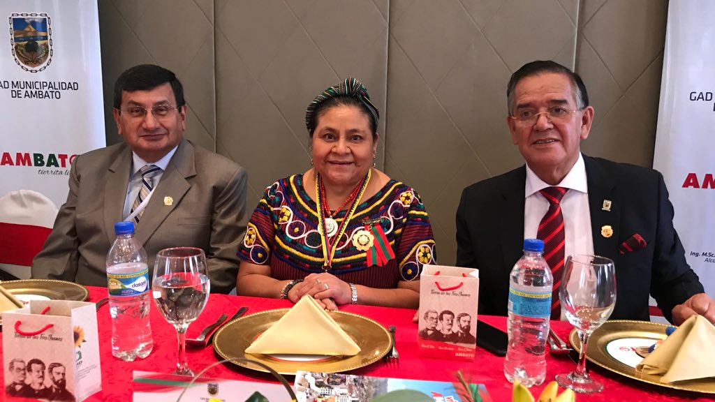 CatedraEcuador's tweet photo. "Las relaciones interinstitucionales son generadoras de grandes ideas.💡 #EnLaUTA #AmbatoEsMundial 🌎 RigobertMenchu gnaranjol gadambato https://t.co/fY2QSuXQMe" UTecnicaAmbato