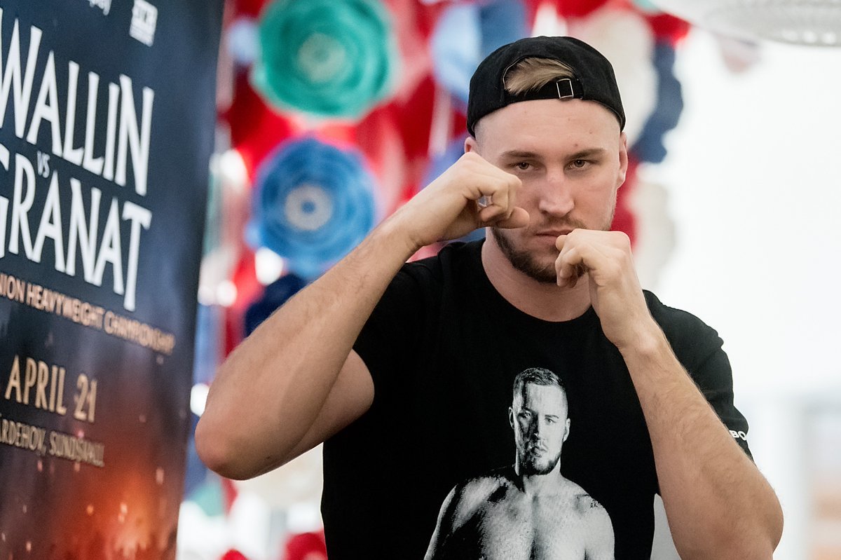 WassermanBoxing's tweet photo. 📷 @OttoWallin and @adrian_granat perform a public workout today at Birsta City ahead of their European Union title fight on Saturday #BattleOfTheVikings https://t.co/rKCi6Dg2MC