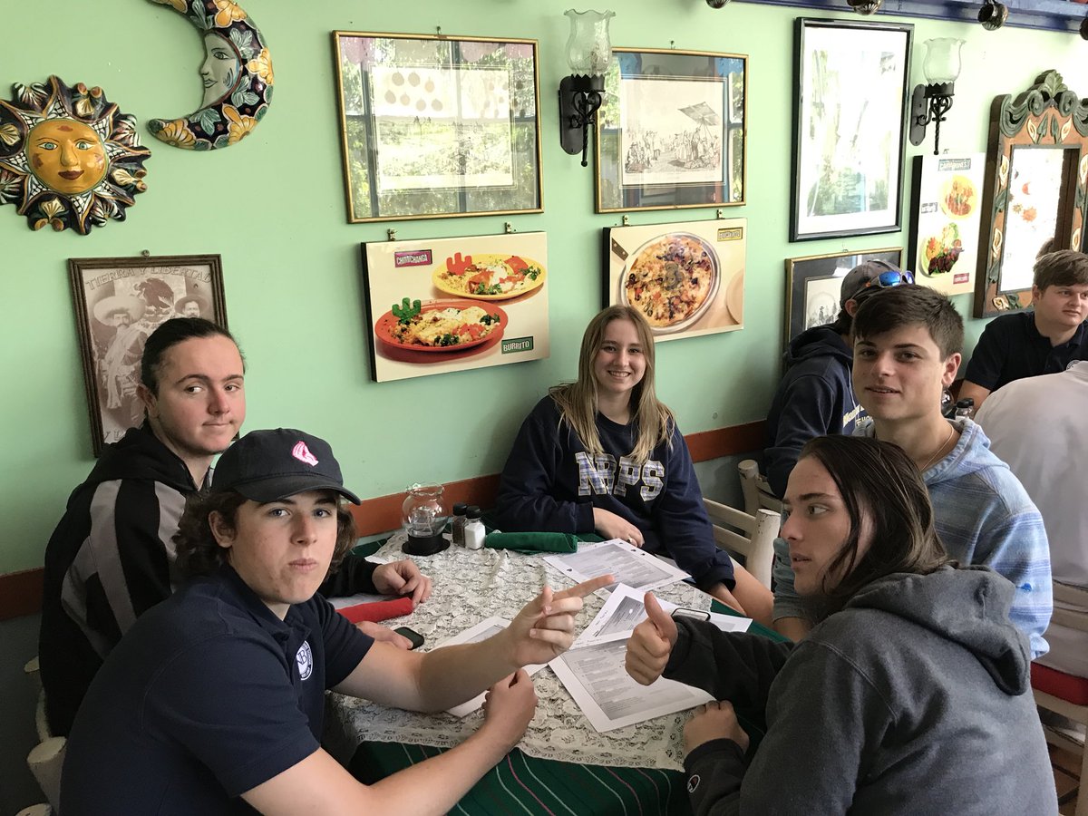 Brendue's tweet photo. Spanish field trip to The Spanish Monastery and some comida mexicana. https://t.co/aMTEedTo3H