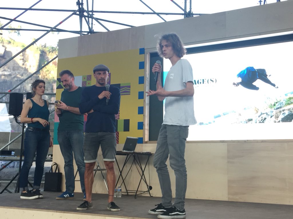 franckytrichet's tweet photo. Complètement Nantes avec les riders qui façonnent et racontent la ville autrement : « que tu sois à Moscou, Rio de Janeiro, Abidjan ou Nantes, tu trouveras toujours une chambre où dormir en allant dans un skatepark ! ». Le partage au cœur des valeurs de la glisse urbaine ! https://t.co/zrBjVmpHAb