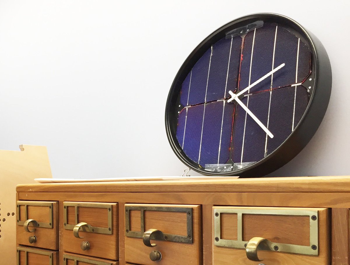 bksutherland's tweet photo. This @IKEACanada Bondis clock has no battery and it has kept perfect time for weeks at @Semaphore_TO. Could a low maintenance, more sustainable world be facilitated by better energy design? @iSchool_TO @SustainableUofT #energyharvesting #researchdays2018 https://t.co/8Ucqa0gUrd
