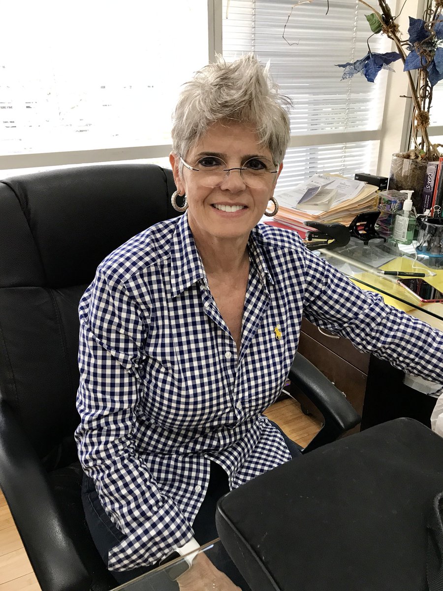 Dra. Vivian Gonzalez a X: "Me encantan los jueves 😎 https://t.co/iky4WkAOyR" / X