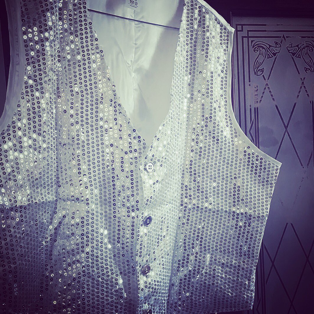 EventPapsUK's tweet image. Getting our Sparkle on this evening 💎#shinebrightlikeadiamond 
#diamondtheme #timetoshine #eventpaparazzi #themedevents #eventphotography #eventprofs #eventphotographers #eventpaps #paparazzihire #partypaparazzi #photographers #photo #photography #fakepaparazzi #events
