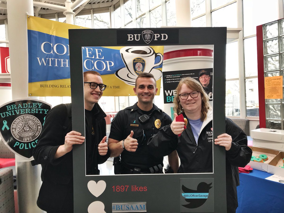 BradleyUPolice's tweet photo. Some photos from the #BUSAAM Coffee w/a Cop today! Thank you all for coming! https://t.co/YC41uqKu4I