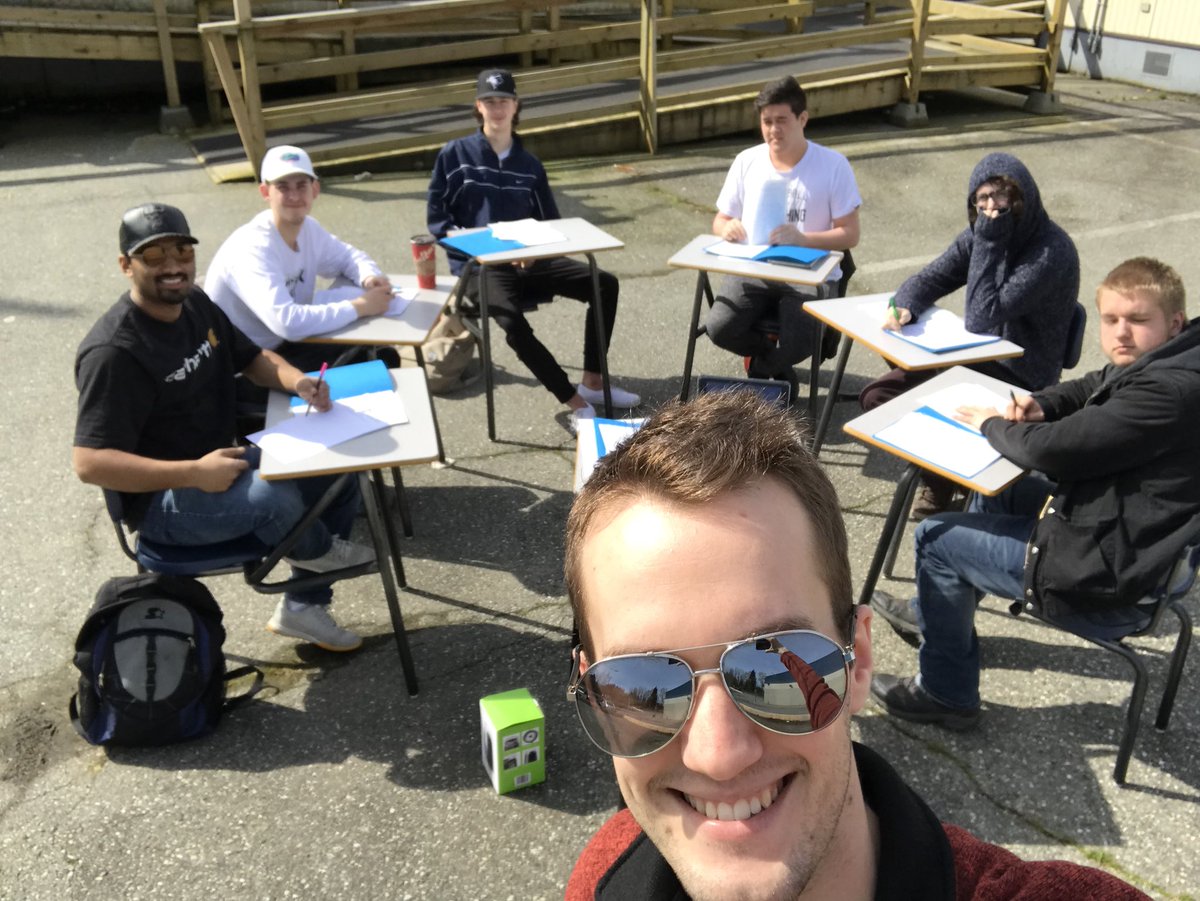 DanielDenHaan's tweet photo. Comm 12 enjoying the sun while it lasts. #tailgate #deskgate? @MSSInfo #remss #sd35 https://t.co/z4AV7prtUP
