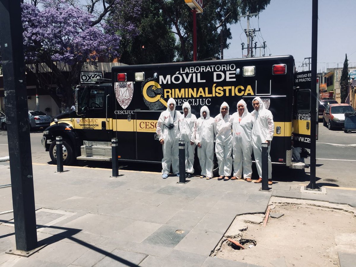 CDMXOR's tweet photo. #PracticasProfesionales con #Alumnos_Criminalistica  de la #CDMX en el  "kiosco de San Cristobal"  en #Ecatepec @CESCIJUC_ECATPC #OrgulloCescijuc #YoSoyCescijuc #CESCIJUC https://t.co/c0NyHOPZmc