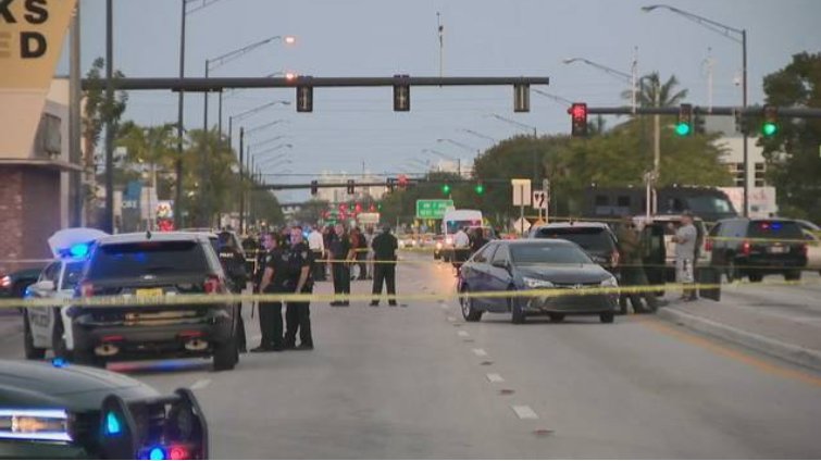 'They shouldn't have killed him like that,' woman says about murder suspect killed by police bit.ly/2K0tSZe https://t.co/b8j9E8KuQI