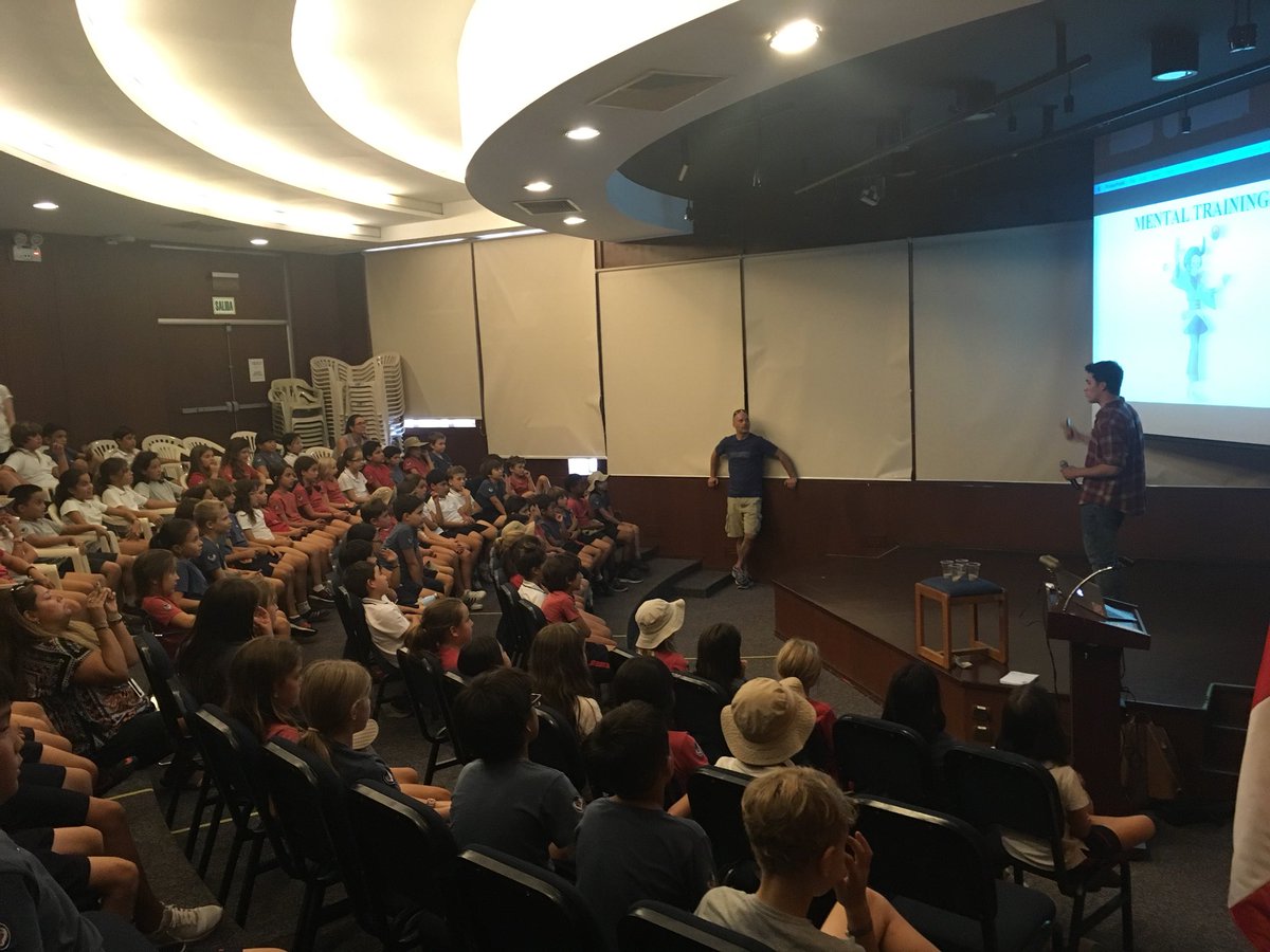 ABuckleydM's tweet photo. #FDRrocks 3rd grade students listening to a future astronaut who worked on a project to travel to Mars!  #ExplorersUnit @FDRElementary https://t.co/TmRDOSyTIn