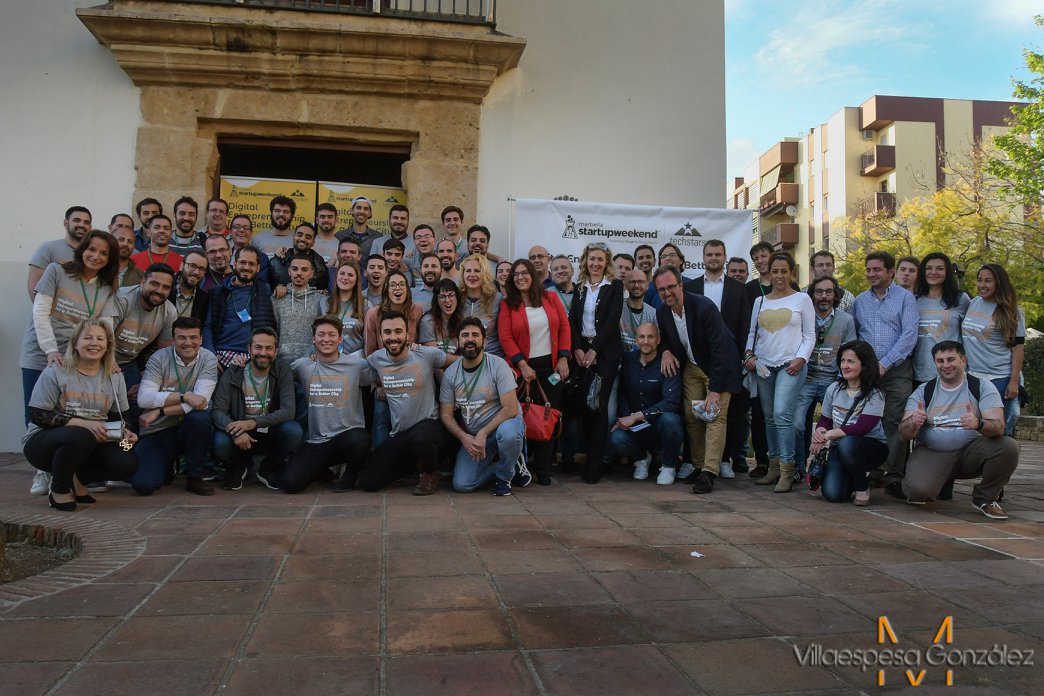 swmarbella's tweet photo. Todas las fotos de un fin de semana brutal en #swmarbella gracias a nuestra fotógrafa oficial @VillaespesaM
Levanta la mano si estuviste! 🙌 https://t.co/ZkqONfChMz https://t.co/j63UMY9LZv