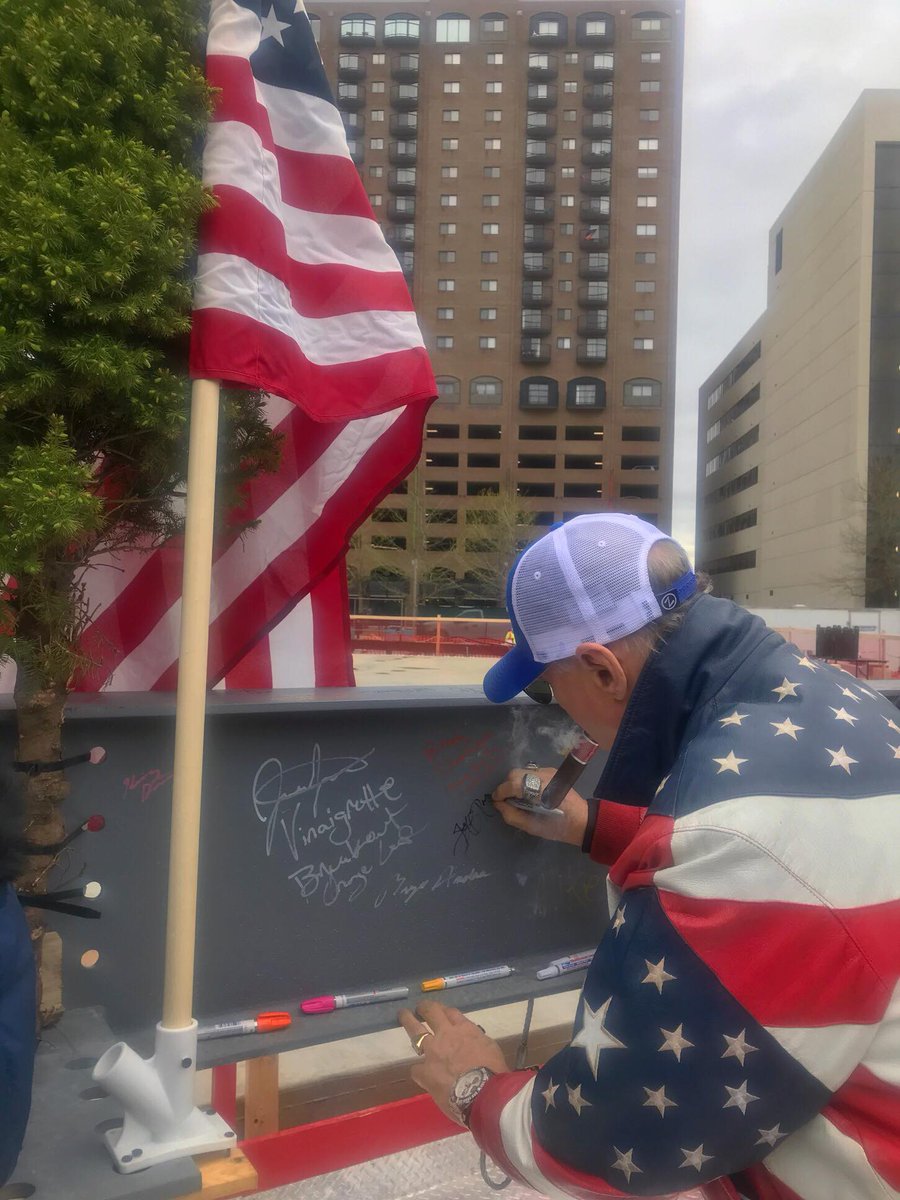 JeffRubys's tweet photo. @TheRealJeffRuby celebrated his 70th #Birthday today by signing the final steel beam in the "Topping Out Ceremony" at the location of what will be our newest location: Jeff Ruby's Steakhouse, #LEXINGTON! #JR70 https://t.co/SbytADjdSM