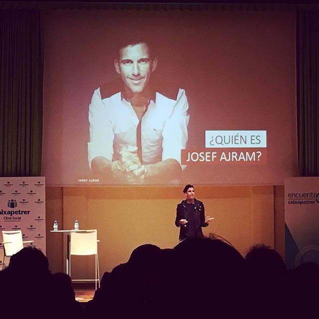 genioncoop's tweet photo. El poder de la especialización, el tiempo, la bolsa, emprender y vivir... con @josefajram en #encuentros #caixapetrer #obrasocial https://t.co/Y0UhSNTXX9 https://t.co/DN9MFn8WL3