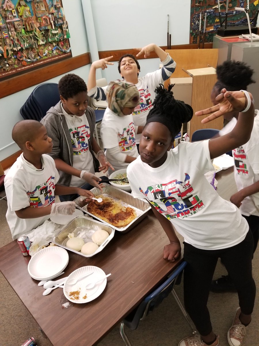 BrightonSCSD's tweet photo. Danforth ENL Cultural Fair! @DanforthMiddle @SyracuseSchools https://t.co/huF7s4QWxw