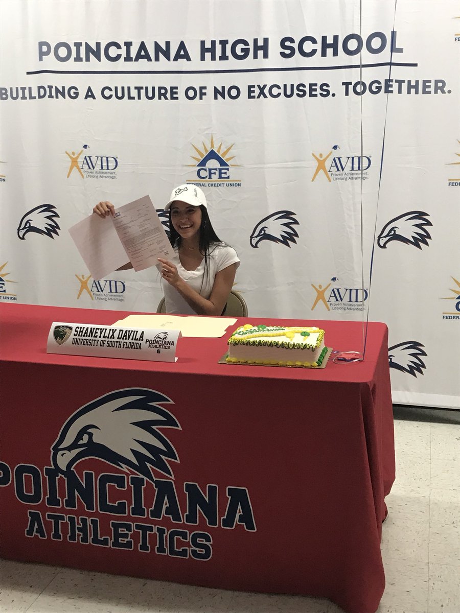 PNHS_Athletics's tweet photo. Congratulations to senior Shaneylix Davila who signed her letter of intent to run Track and Field at the University of South Florida! We are so proud of you! #PassionPridePoinciana #RepTheP #SDOCGoodToGreat @poincianahigh @sdocathletics @OsceolaSports @PoincianaPoint https://t.co/JFKJQkxbuP