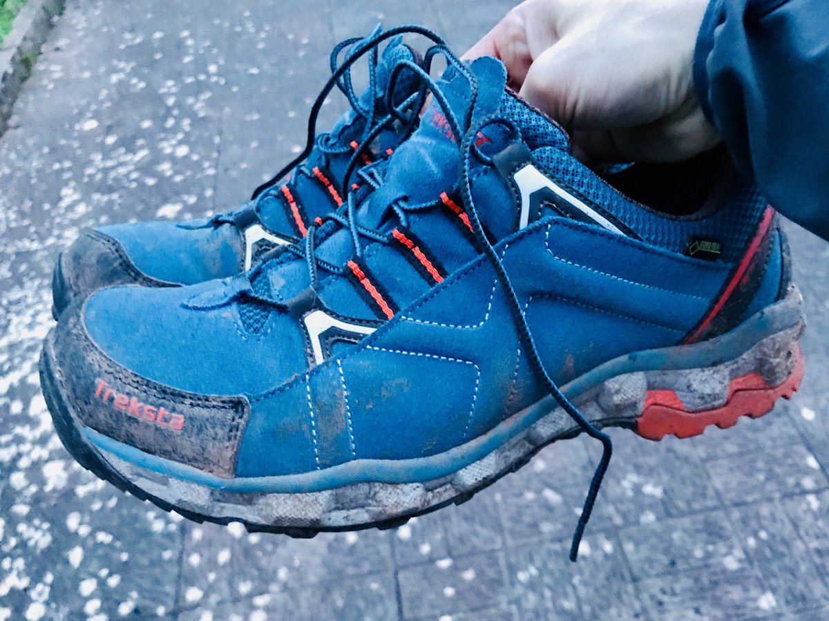 gpcroft's tweet photo. If you want to know the best footwear to buy for walking, just have a look at what the shop owner is wearing! Thanks Jane 💙
#treksta #shoplocal @crickadventure https://t.co/7LVRCU6M8g