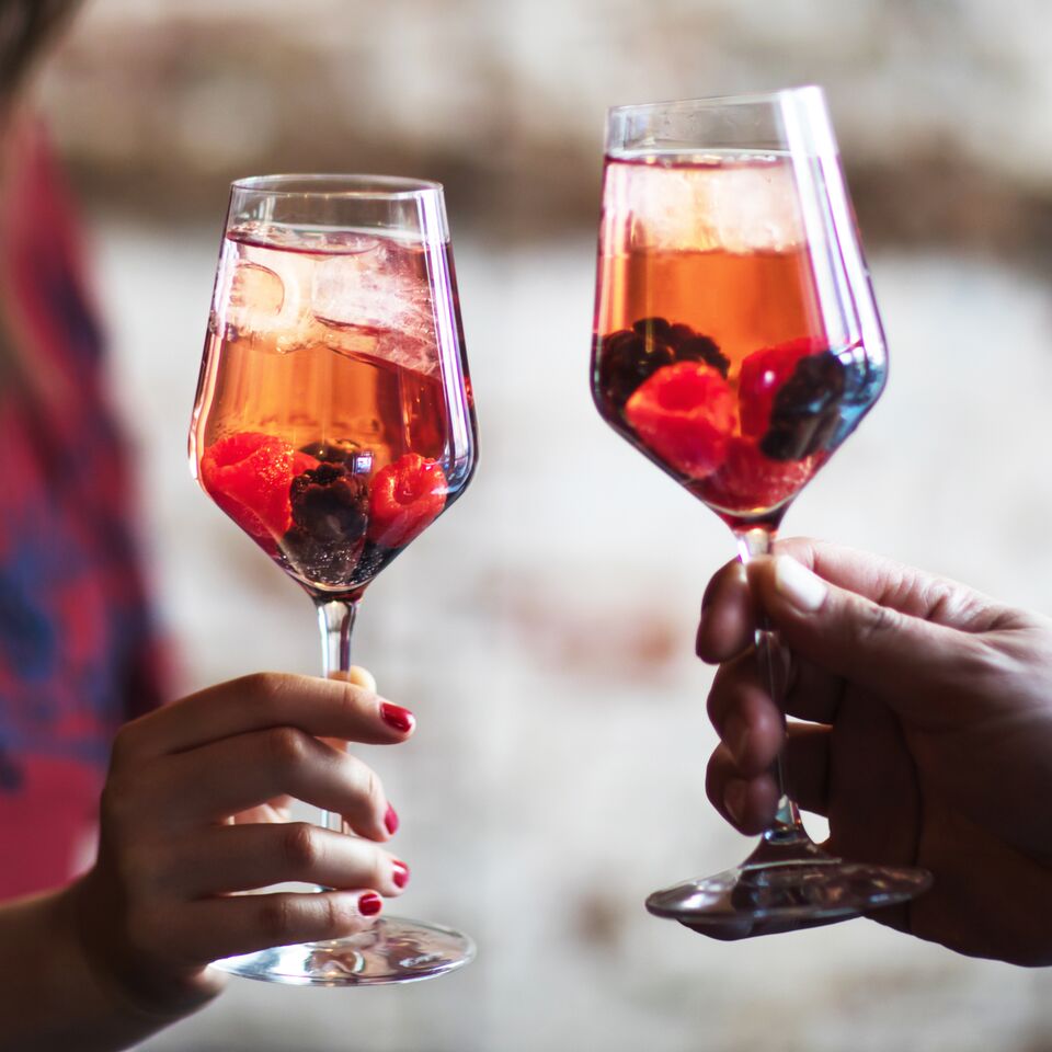La vie en Rosé Spritzer. To enjoy, mix: ST-GERMAIN®, Cocchi Rosa, two dashes <a href="/BITTERMENS/">Bittermens</a> Burlesque Bitters, Sparkling Rosé Wine, and garnish with fresh berries. #StGermainDrinks