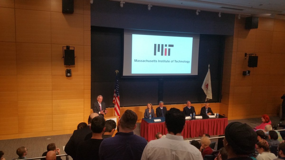 TheAdamSchwartz's tweet photo. At MIT listening to @SenMarkey,  former FCC head, and panel explain why every single American needs and should care about #NetNeutrality #OneMoreVote #FastOpenFair https://t.co/PDMferqbnB