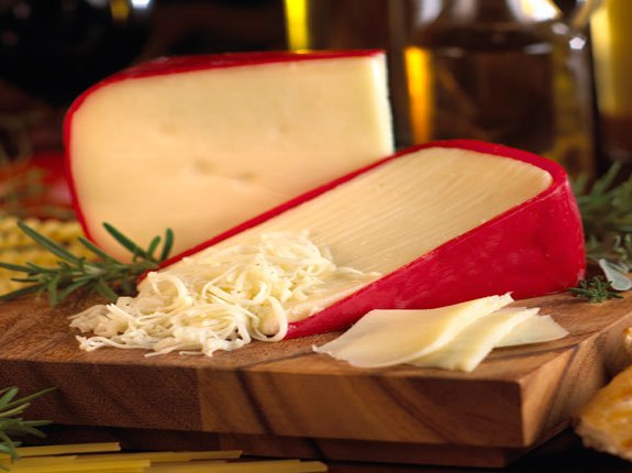 OldEuropeCheese's tweet photo. Is your soul aching for comfort food? Check out this article on Reny Picot Fontina. This stuff is magic! https://t.co/gIXoKcpSFV #renypicot #cheese https://t.co/ChL5oaHJqd