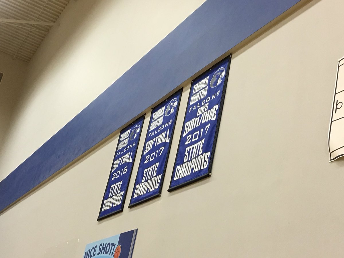 TmhsGo's tweet photo. Congratulations to our girls softball team and our boys swim team! Keep up the good work and the school spirit! 💙🏊‍♂️⚾️ https://t.co/HTHkW7Vmhq